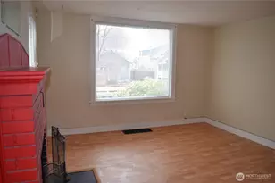 306 2nd St NE, Auburn, WA 98002 - Photo 8