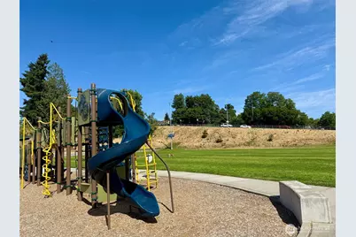 1012 9th Street, Bremerton, WA 98337 - Photo 26