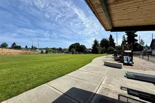 1012 9th St, Bremerton, WA 98337 - Photo 24