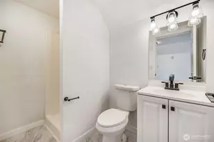 1012 9th St, Bremerton, WA 98337 - Photo 16