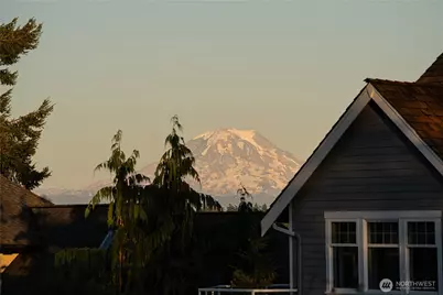 2505 81st Street NW, Gig Harbor, WA 98332 - Photo 4