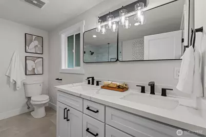 1044 145th Place NE, Bellevue, WA 98007 - Photo 16