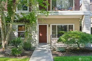 2147 Hammond Ave, DuPont, WA 98327 - Photo 2