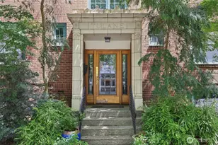 408 Bellevue Ave E, Seattle, WA 98102 - Photo 14