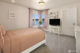 21028 Snag Island Dr E, Lake Tapps, WA 98391 - Photo 32