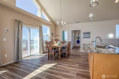 1511 E Ocean Shores Boulevard SW, Ocean Shores, WA 98569 - Photo 8