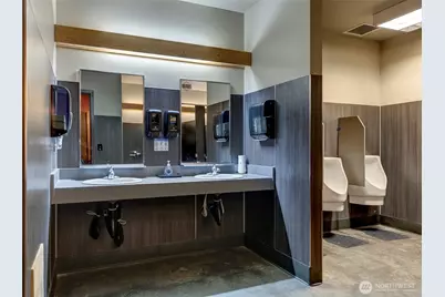 656 SE Bayshore Drive, Oak Harbor, WA 98277 - Photo 20