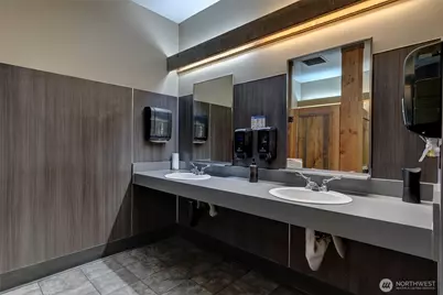 656 SE Bayshore Drive, Oak Harbor, WA 98277 - Photo 22