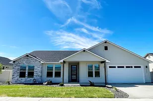 202 E Ian Ave, Ellensburg, WA 98926 - Photo 2