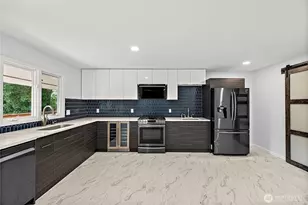 6718 76th St W, Lakewood, WA 98499 - Photo 32