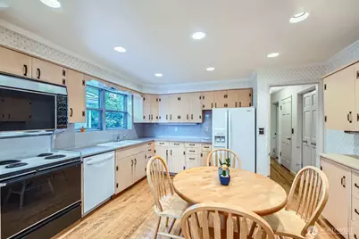 3706 84th Avenue SE, Mercer Island, WA 98040 - Photo 12