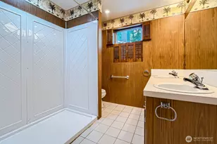 3706 84th Ave SE, Mercer Island, WA 98040 - Photo 20