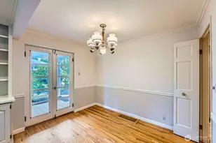 3706 84th Ave SE, Mercer Island, WA 98040 - Photo 8