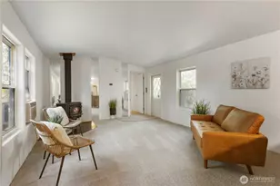 29317 SE 371st St, Enumclaw, WA 98022 - Photo 2