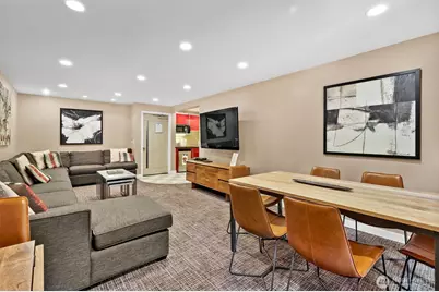 275 W Roy Street #319, Seattle, WA 98119 - Photo 24