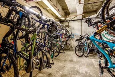 275 W Roy Street #319, Seattle, WA 98119 - Photo 22