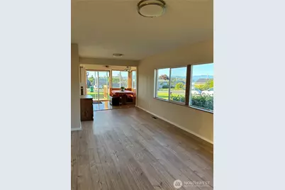 3105 K Avenue, Anacortes, WA 98221 - Photo 8