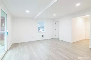 15421 10th Ave SW, Burien, WA 98166 - Photo 12