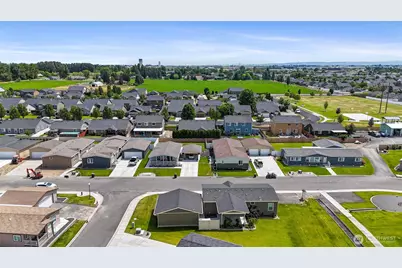 1701 E Burr Avenue #67, Moses Lake, WA 98837 - Photo 32