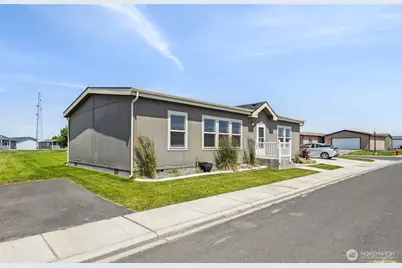 1701 E Burr Avenue #67, Moses Lake, WA 98837 - Photo 2