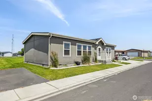 1701 E Burr Ave, Moses Lake, WA 98837 - Photo 2