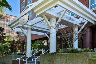 121 Vine St, Seattle, WA 98121 - Photo 2