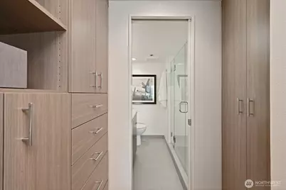 121 Vine Street #703, Seattle, WA 98121 - Photo 16