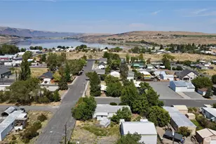 115 4th Ave SE, Soap Lake, WA 98851 - Photo 2