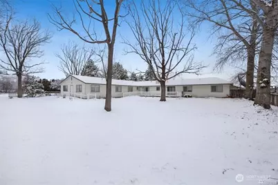 715 Locust Street, Omak, WA 98841 - Photo 6