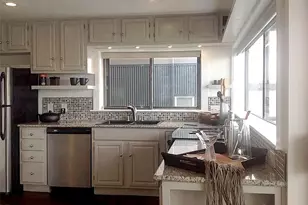 4131 Beach Dr SW, Seattle, WA 98116 - Photo 16