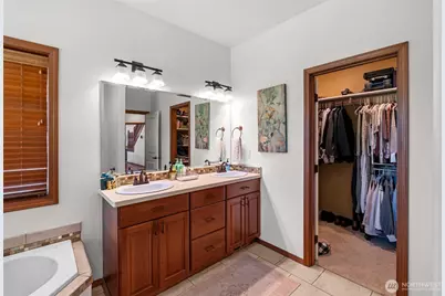 19838 Bear View Lane SW, Rochester, WA 98579 - Photo 16