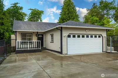 401 107th Street S, Tacoma, WA 98444 - Photo 1