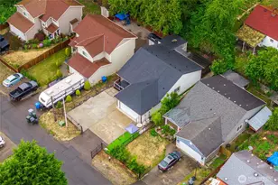 401 107th St S, Tacoma, WA 98444 - Photo 28