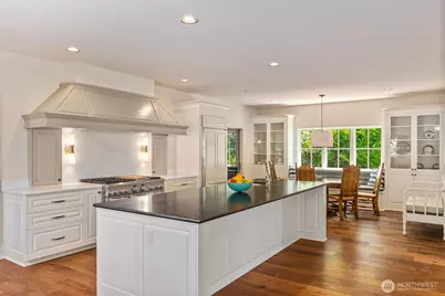 303 39th Ave NE, Olympia, WA 98506 - Photo 14