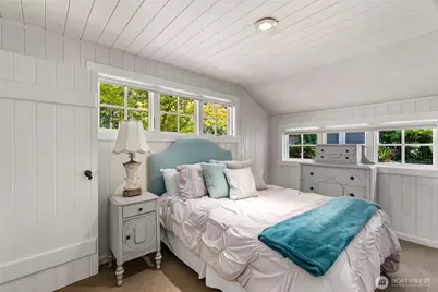 303 39th Ave NE, Olympia, WA 98506 - Photo 30