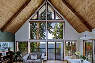 662 E Stadium Beach Road E, Grapeview, WA 98546 - Photo 2