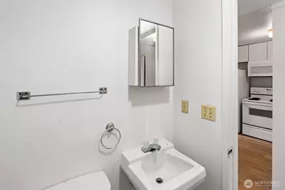 10423 13th Avenue Ct S, Tacoma, WA 98444 - Photo 12