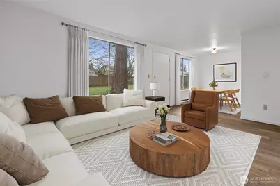 10423 13th Avenue Ct S, Tacoma, WA 98444 - Photo 2