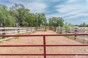 19627 Rd A NE, Soap Lake, WA 98851 - Photo 28