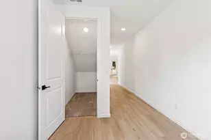 20432 97th Ave E, Graham, WA 98338 - Photo 2