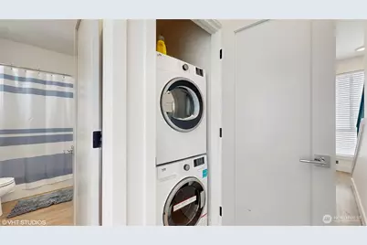 1300 E Remington Court #A, Seattle, WA 98122 - Photo 18