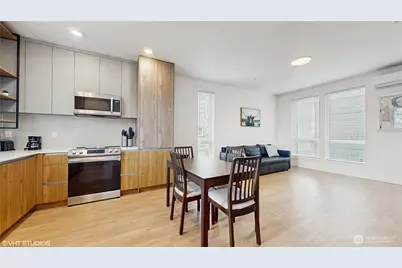 1300 E Remington Court #A, Seattle, WA 98122 - Photo 8