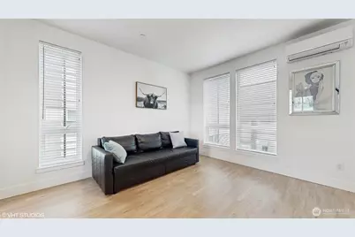 1300 E Remington Court #A, Seattle, WA 98122 - Photo 6