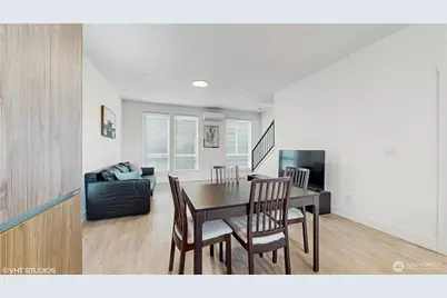 1300 E Remington Court #A, Seattle, WA 98122 - Photo 10