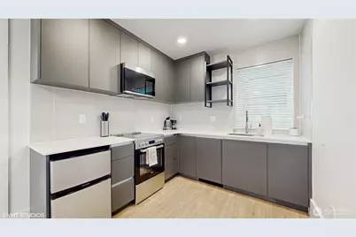 1300 E Remington Court #A, Seattle, WA 98122 - Photo 22