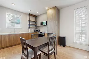 1300 E Remington Ct, Seattle, WA 98122 - Photo 8