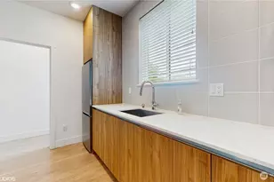 1300 E Remington Ct, Seattle, WA 98122 - Photo 12