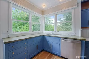 16012 SE 249th Pl, Covington, WA 98042 - Photo 12