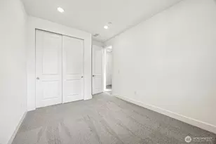 15410 210th Ave E, Bonney Lake, WA 98391 - Photo 4