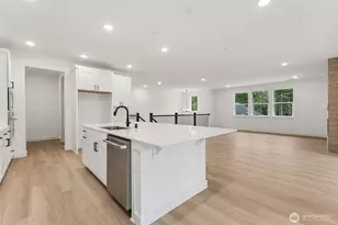 15410 210th Ave E, Bonney Lake, WA 98391 - Photo 10